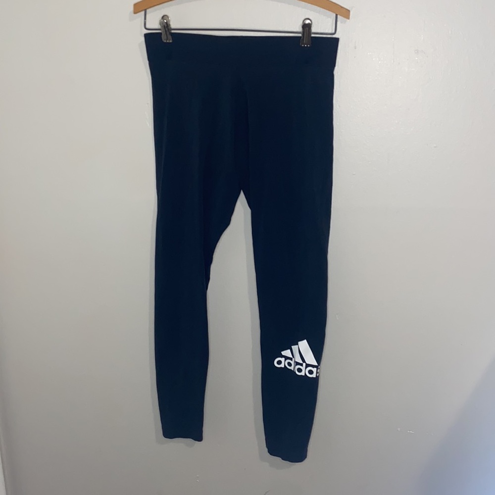 🪼Black Adidas High Waisted Leggings!